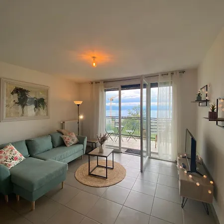 Appartement Avec Vue Imprenable Sur Le Lac Leman Évian-les-Bains Esterno foto