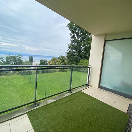 Appartement Avec Vue Imprenable Sur Le Lac Leman Évian-les-Bains Esterno foto